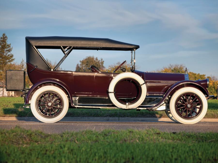  Pierce-Arrow Model 48 7-Passenger Touring 1916 года  (фото 9 из 10)